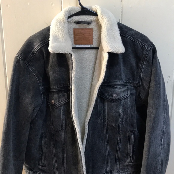 Levi's Jackets & Blazers - NEVER WORN levi black denim jacket